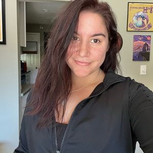 Meet your Posher, Cedes